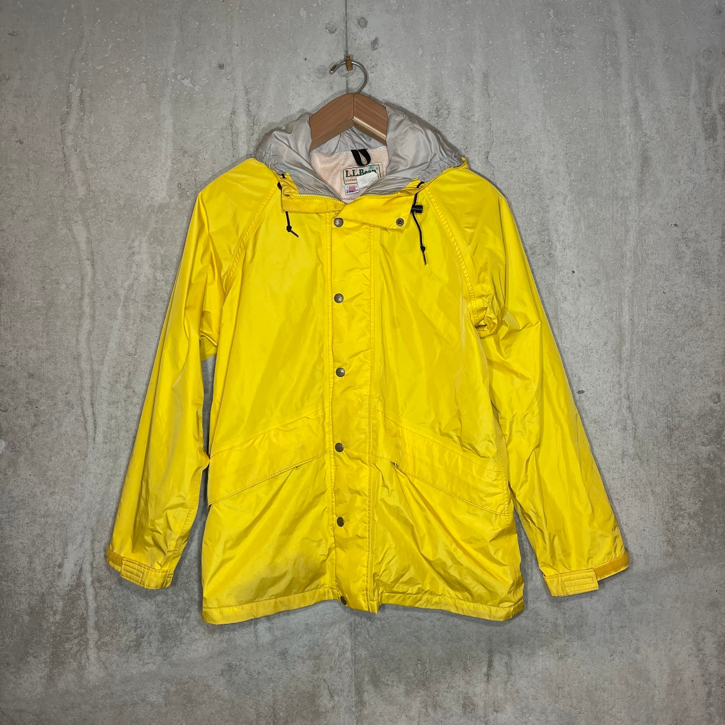 L.L. Bean Gore-Tex Stowaway Rainwear Jacket | VINTAGE MAINER